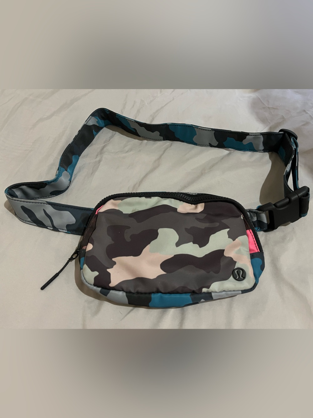 Lululemon Athletica Camo Cross Body Bag- lightly used